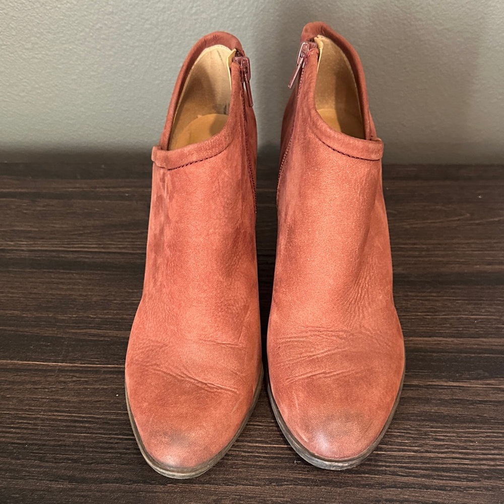 Lucky Brand Women's Ankle Boots - Rust Suede